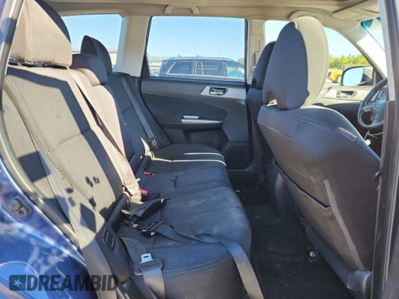 ✅ 2011 Subaru Forester X Premium • VIN: JF2SHADCXBG742445 • Lot: 85519775. Wystawiony na Copart z przebiegiem 205 576 mil. Bezpłatny archiwum sprzedaży aukcyjnych z USA i szczegółowy raport historii pojazdu na DreamBid. Zdjęcie 10.