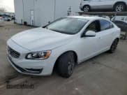 ✅ 2015 Volvo S60 T5 Drive-E Platinum • VIN: YV140MFD7F2301858 • Лот: 44586105. Опубликован ранее на Copart с пробегом 50 575 миль. Бесплатный доступ к архиву аукционных продаж из США и подробный отчёт об истории автомобиля на DreamBid. Изображение 1.