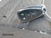 ✅ 2019 Chevrolet Equinox LT • VIN: 2GNAXKEV8K6261913 • Лот: 43303464. Опубликован ранее на IAAI с пробегом 40 583 миль. Бесплатный доступ к архиву аукционных продаж из США и подробный отчёт об истории автомобиля на DreamBid. Изображение 11.