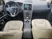 ✅ 2016 Volvo XC60 T5 Platinum • VIN: YV4612RM5G2854471 • Лот: 67963855. Опубликован ранее на Copart с пробегом 124 273 миль. Бесплатный доступ к архиву аукционных продаж из США и подробный отчёт об истории автомобиля на DreamBid. Изображение 8.