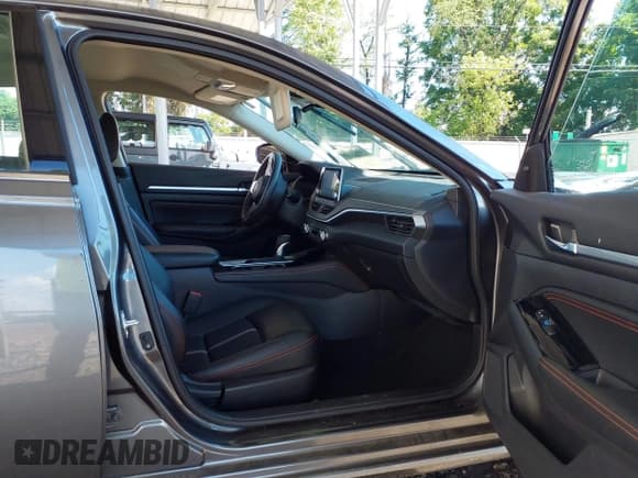 ✅ 2023 Nissan Altima SR • VIN: 1N4BL4CWXPN329380 • Lot: 42724808. Listed on IAAI with 14,452 mi. Free auction sales archive from the USA and detailed vehicle history report at DreamBid. Image 5.