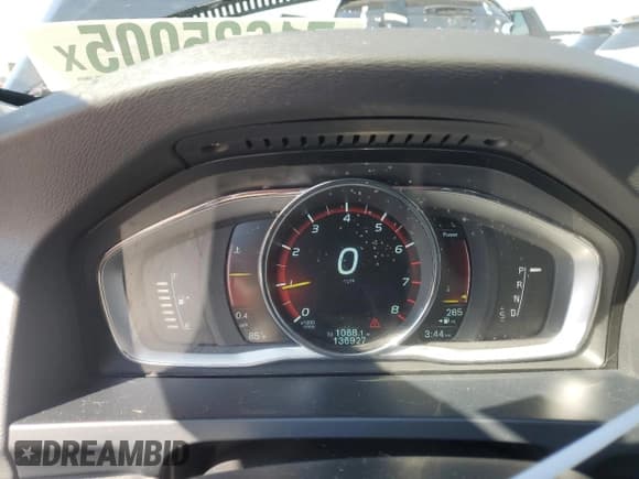 ✅ 2015 Volvo S60 T5 Drive-E Premier • VIN: YV126MFK5F1336215 • Лот: 71635005. Опубликован ранее на Copart с пробегом 136 927 миль. Бесплатный доступ к архиву аукционных продаж из США и подробный отчёт об истории автомобиля на DreamBid. Изображение 9.