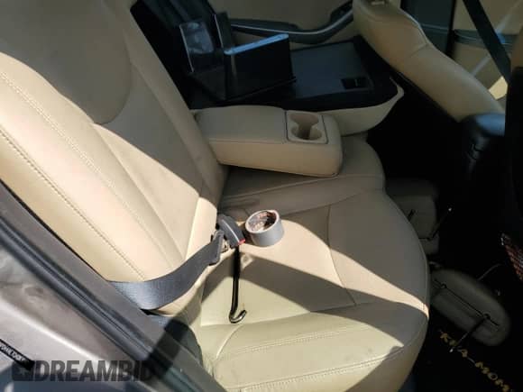 2012 Hyundai Elantra Limited with VIN 5NPDH4AE7CH083042, listed as a Copart auction lot 70300425 with 166,143 mi miles and Salvage title. Bid and sale history available at DreamBid. Image 10.