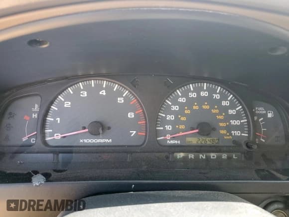 ✅ 2000 Toyota 4Runner • VIN: JT3GM84R4Y0055657 • Лот: 66042235. Опубликован ранее на Copart с пробегом 226 480 миль. Бесплатный доступ к архиву аукционных продаж из США и подробный отчёт об истории автомобиля на DreamBid. Изображение 9.