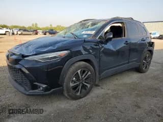 ✅ 2024 Toyota Corolla Cross Hybrid XSE • VIN: 7MUFBABG4RV043826 • Lot: 90267265. Listed on Copart with 18,801 mi. Free auction sales archive from the USA and detailed vehicle history report at DreamBid. Image 1.