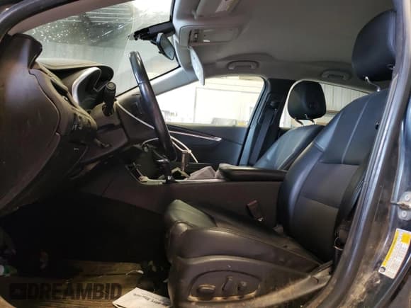 ✅ 2018 Chevrolet Impala LT • VIN: 2G1105S3XJ9151288 • Лот: 62615464. Опубликован ранее на Copart с пробегом 118 271 миль. Бесплатный доступ к архиву аукционных продаж из США и подробный отчёт об истории автомобиля на DreamBid. Изображение 7.