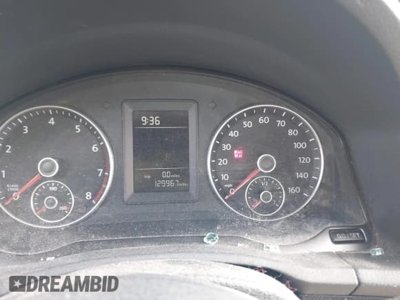 ✅ 2010 Volkswagen Jetta Limited Edition • VIN: 3VWRX7AJ3AM034125 • Lot: 42577721. Listed on IAAI with 129,967 mi. Free auction sales archive from the USA and detailed vehicle history report at DreamBid. Image 7.