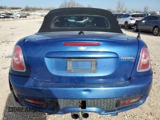 ✅ 2014 MINI Roadster S • VIN: WMWSY3C5XET595324 • Lot: 42704705. Listed on Copart with 102,787 mi. Free auction sales archive from the USA and detailed vehicle history report at DreamBid. Image 6.