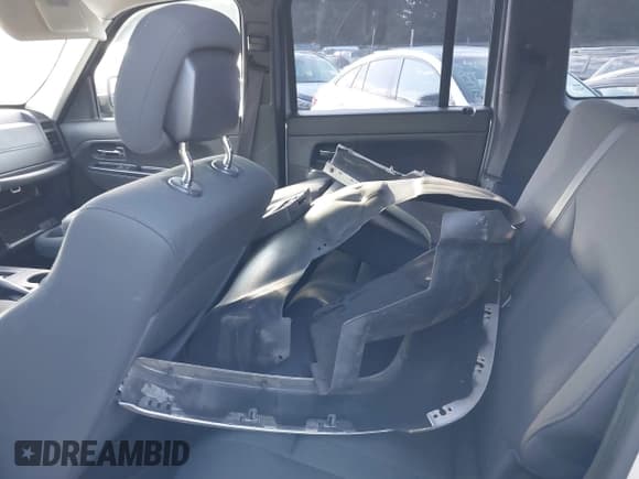 ✅ 2011 Jeep Liberty Sport • VIN: 1J4PN2GK1BW510502 • Lot: 40518065. Listed on IAAI with Not provided. Free auction sales archive from the USA and detailed vehicle history report at DreamBid. Image 8.