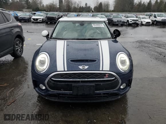 ✅ 2018 MINI Clubman Cooper S • VIN: WMWLU5C5XJ2G02447 • Lot: 85390874. Listed on Copart with 115,354 mi. Free auction sales archive from the USA and detailed vehicle history report at DreamBid. Image 5.
