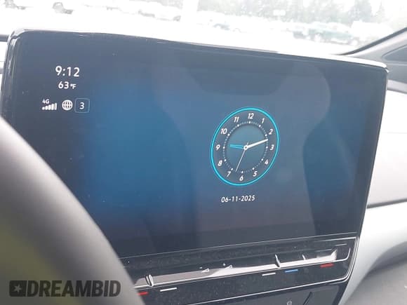 ✅ 2023 Volkswagen ID.4 Pro • VIN: 1V2DNPE84PC009365 • Lot: 42471104. Wystawiony na IAAI z przebiegiem 24 168 mil. Bezpłatny archiwum sprzedaży aukcyjnych z USA i szczegółowy raport historii pojazdu na DreamBid. Zdjęcie 19.