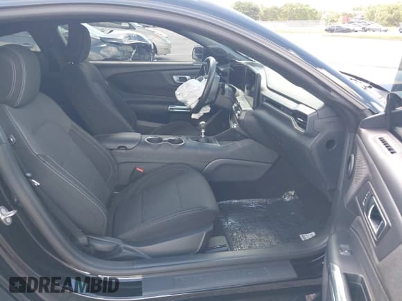 ✅ 2025 Ford Mustang GT • VIN: 1FA6P8CF2S5408158 • Лот: 43522049. Опубликован ранее на IAAI с пробегом 6 292 миль. Бесплатный доступ к архиву аукционных продаж из США и подробный отчёт об истории автомобиля на DreamBid. Изображение 5.