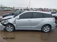 ✅ 2007 Toyota Matrix XR • VIN: 2T1KR32E87C640420 • Lot: 43268096. Listed on IAAI with 299,999 mi. Free auction sales archive from the USA and detailed vehicle history report at DreamBid. Image 14.