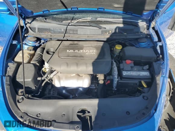 ✅ 2016 Dodge Dart SXT • VIN: 1C3CDFBB8GD538567 • Лот: 85411485. Опубликован ранее на Copart с пробегом 123 933 миль. Бесплатный доступ к архиву аукционных продаж из США и подробный отчёт об истории автомобиля на DreamBid. Изображение 11.