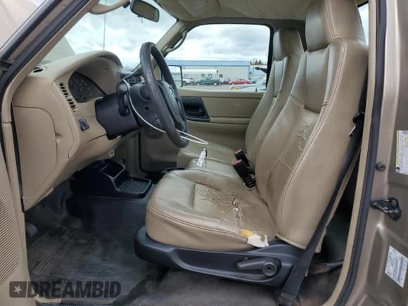 ✅ 2006 Ford Ranger XL • VIN: 1FTYR10DX6PA06857 • Lot: 90983305. Wystawiony na Copart z przebiegiem 163 458 mil. Bezpłatny archiwum sprzedaży aukcyjnych z USA i szczegółowy raport historii pojazdu na DreamBid. Zdjęcie 7.