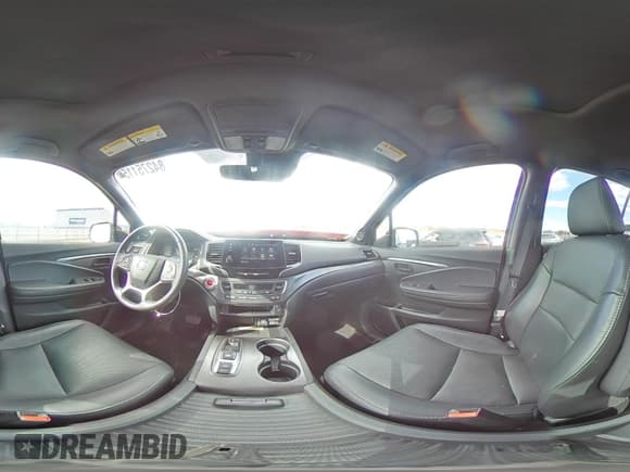 ✅ 2022 Honda Passport EX-L • VIN: 5FNYF8H59NB029196 • Lot: 84275115. Listed on Copart with 72,739 mi. Free auction sales archive from the USA and detailed vehicle history report at DreamBid. Image 15.