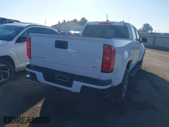 ✅ 2021 Chevrolet Colorado 2WD Work Truck • VIN: 1GCGSBENXM1276176 • Lot: 41871871. Listed on IAAI with 11,368 mi. Free auction sales archive from the USA and detailed vehicle history report at DreamBid. Image 4.