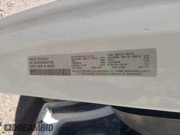 ✅ 2025 Ram ProMaster Cargo Tradesman • VIN: 3C6LRVVG4SE512755 • Lot: 43577904. Listed on IAAI with 45,545 mi. Free auction sales archive from the USA and detailed vehicle history report at DreamBid. Image 9.