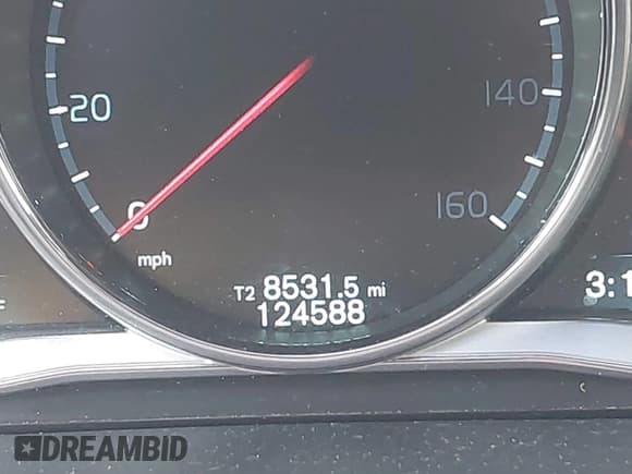 ✅ 2015 Volvo S60 T5 Drive-E Premier • VIN: YV126MFB7F1314474 • Lot: 43906106. Listed on IAAI with 124,588 mi. Free auction sales archive from the USA and detailed vehicle history report at DreamBid. Image 7.