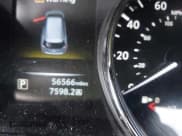 ✅ 2015 Nissan Rogue S • VIN: KNMAT2MV1FP553267 • Lot: 43178435. Wystawiony na IAAI z przebiegiem 56 566 mil. Bezpłatny archiwum sprzedaży aukcyjnych z USA i szczegółowy raport historii pojazdu na DreamBid. Zdjęcie 15.