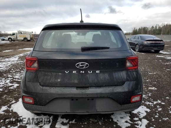 ✅ 2024 Hyundai Venue Essential • VIN: KMHRB8A32RU340048 • Lot: 79836874. Listed on Copart with 1,026 mi. Free auction sales archive from the USA and detailed vehicle history report at DreamBid. Image 6.