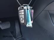 ✅ 2024 Ford Explorer XLT • VIN: 1FMSK7DH3RGA84441 • Lot: 43822795. Wystawiony na IAAI z przebiegiem 41 396 mil. Bezpłatny archiwum sprzedaży aukcyjnych z USA i szczegółowy raport historii pojazdu na DreamBid. Zdjęcie 11.