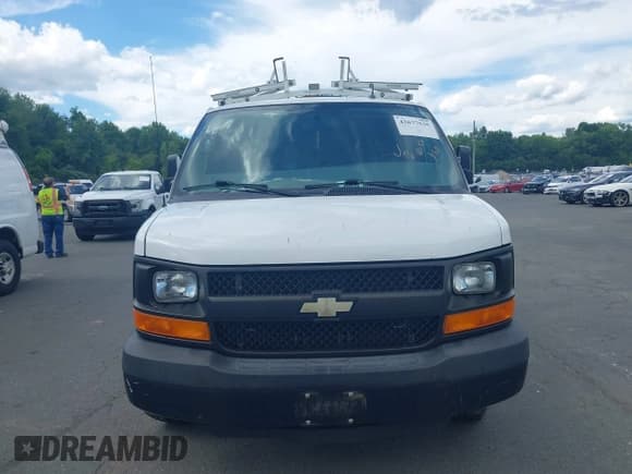 ✅ 2015 Chevrolet Express Cargo • VIN: 1GCWGFCF6F1151954 • Lot: 42677535. Listed on IAAI with 180,818 mi. Free auction sales archive from the USA and detailed vehicle history report at DreamBid. Image 12.