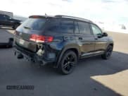 ✅ 2023 Volkswagen Atlas SEL R-Line Black • VIN: 1V2SR2CA3PC516892 • Lot: 77047094. Wystawiony na Copart z przebiegiem 47 671 mil. Bezpłatny archiwum sprzedaży aukcyjnych z USA i szczegółowy raport historii pojazdu na DreamBid. Zdjęcie 3.