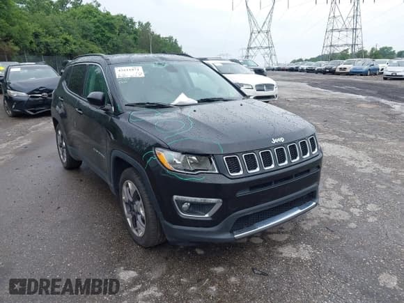 ✅ 2020 Jeep Compass Limited • VIN: 3C4NJCCB3LT169096 • Lot: 42611871. Listed on IAAI with 82,801 mi. Free auction sales archive from the USA and detailed vehicle history report at DreamBid. Image 17.