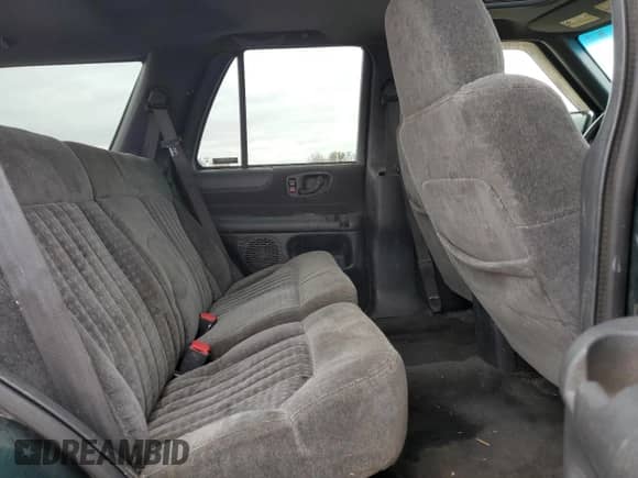 2001 Chevrolet Blazer LS с VIN 1GNCS13W91K254624, выставлен на аукционе Copart как лот 80281444 с пробегом 189 843 миль миль и Списание • Salvage title. История ставок и продаж доступна на DreamBid. Изображение 12.