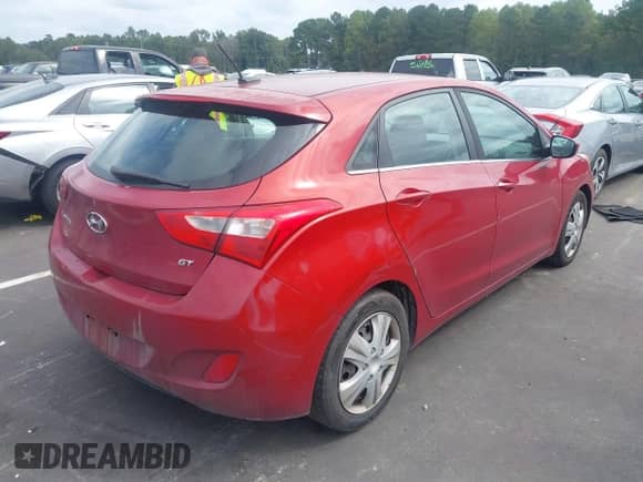 2017 Hyundai Elantra z VIN KMHD35LH1HU381008, wystawiony jako IAAI lot #43343404 z przebiegiem 209 820 mil mil oraz . Historia ofert i sprzedaży dostępna na DreamBid. Obrazek 4.