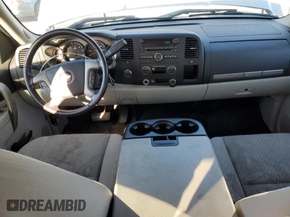 ✅ 2010 Chevrolet Silverado 1500 LT • VIN: 3GCRKSE35AG172022 • Lot: 75488964. Listed on Copart with 176,359 mi. Free auction sales archive from the USA and detailed vehicle history report at DreamBid. Image 8.