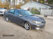 ✅ 2005 Toyota Camry SE • VIN: 4T1BE32K95U972265 • Lot: 43591294. Wystawiony na IAAI z przebiegiem 135 727 mil. Bezpłatny archiwum sprzedaży aukcyjnych z USA i szczegółowy raport historii pojazdu na DreamBid. Zdjęcie 1.