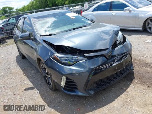 ✅ 2018 Toyota Corolla L • VIN: 2T1BURHE2JC972806 • Lot: 42319408. Listed on IAAI with 135,279 mi. Free auction sales archive from the USA and detailed vehicle history report at DreamBid. Image 1.