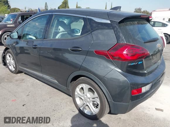 ✅ 2020 Chevrolet Bolt EV LT • VIN: 1G1FY6S0XL4108666 • Lot: 41682212. Wystawiony na IAAI z przebiegiem 34 387 mil. Bezpłatny archiwum sprzedaży aukcyjnych z USA i szczegółowy raport historii pojazdu na DreamBid. Zdjęcie 3.