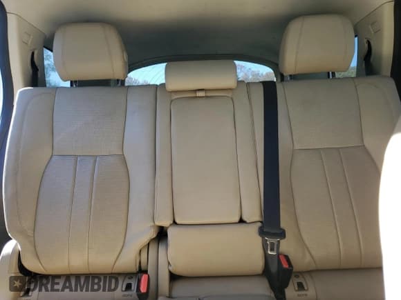 ✅ 2018 Land Rover Discovery Sport HSE • VIN: SALCR2RX5JH747670 • Lot: 92377095. Listed on Copart with 135,259 mi. Free auction sales archive from the USA and detailed vehicle history report at DreamBid. Image 10.