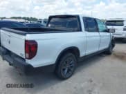 ✅ 2022 Honda Ridgeline Sport • VIN: 5FPYK3F13NB003845 • Lot: 42614544. Wystawiony na IAAI z przebiegiem Nie podano. Bezpłatny archiwum sprzedaży aukcyjnych z USA i szczegółowy raport historii pojazdu na DreamBid. Zdjęcie 4.