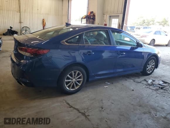 ✅ 2018 Hyundai Sonata SE • VIN: 5NPE24AF2JH625255 • Lot: 81721225. Listed on Copart with 127,044 mi. Free auction sales archive from the USA and detailed vehicle history report at DreamBid. Image 3.