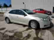 ✅ 2013 Chevrolet Malibu LS • VIN: 1G11A5SA3DF353929 • Lot: 70083295. Wystawiony na Copart z przebiegiem 164 880 mil mil. Skorzystaj z bezpłatnego archiwum sprzedaży aukcyjnych z USA i zobacz szczegółowy raport historii pojazdu na DreamBid. Zdjęcie 4.