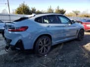 ✅ 2024 BMW X4 M • VIN: 5YM23EC04R9X37341 • Lot: 82001964. Wystawiony na Copart z przebiegiem 4 737 mil. Bezpłatny archiwum sprzedaży aukcyjnych z USA i szczegółowy raport historii pojazdu na DreamBid. Zdjęcie 3.