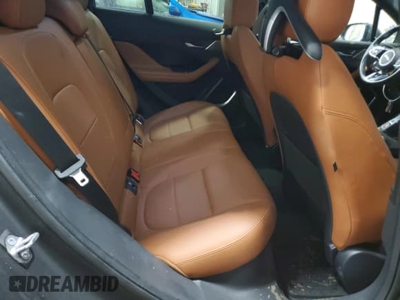 ✅ 2019 Jaguar I-Pace SE • VIN: SADHC2S15K1F69586 • Лот: 89061555. Опубликован ранее на Copart с пробегом 59 946 миль. Бесплатный доступ к архиву аукционных продаж из США и подробный отчёт об истории автомобиля на DreamBid. Изображение 10.