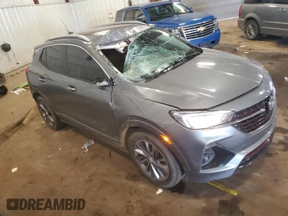✅ 2020 Buick Encore GX Preferred • VIN: KL4MMBS23LB093549 • Lot: 80292875. Wystawiony na Copart z przebiegiem 90 692 mil. Bezpłatny archiwum sprzedaży aukcyjnych z USA i szczegółowy raport historii pojazdu na DreamBid. Zdjęcie 4.