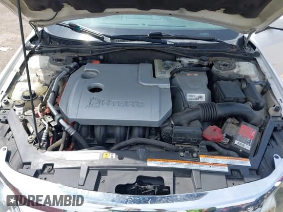 ✅ 2011 Ford Fusion Hybrid • VIN: 3FADP0L30BR255243 • Lot: 39497813. Listed on IAAI with 200,118 mi. Free auction sales archive from the USA and detailed vehicle history report at DreamBid. Image 10.