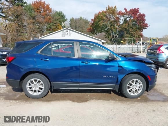 ✅ 2022 Chevrolet Equinox LS • VIN: 3GNAXHEV3NS204009 • Lot: 43621538. Wystawiony na IAAI z przebiegiem 37 183 mil. Bezpłatny archiwum sprzedaży aukcyjnych z USA i szczegółowy raport historii pojazdu na DreamBid. Zdjęcie 14.