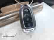 2019 Hyundai Santa Fe Ultimate z VIN 5NMS53AD2KH006415, wystawiony jako IAAI lot #43223455 z przebiegiem 89 574 mil mil oraz . Historia ofert i sprzedaży dostępna na DreamBid. Obrazek 11.