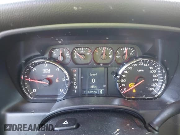 ✅ 2016 Chevrolet Silverado 2500HD Work Truck • VIN: 1GC2CUEG7GZ119828 • Lot: 41664973. Wystawiony na IAAI z przebiegiem 88 057 mil. Bezpłatny archiwum sprzedaży aukcyjnych z USA i szczegółowy raport historii pojazdu na DreamBid. Zdjęcie 7.