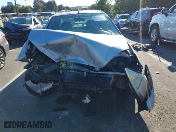 ✅ 2003 Ford Focus LX • VIN: 1FAFP33P43W334166 • Lot: 43258133. Listed on IAAI with Not provided. Free auction sales archive from the USA and detailed vehicle history report at DreamBid. Image 13.