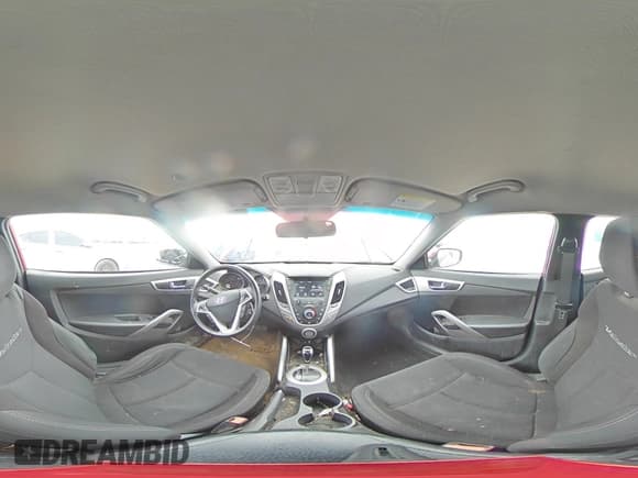 ✅ 2017 Hyundai Veloster • VIN: KMHTC6AD3HU309647 • Lot: 43401555. Wystawiony na Copart z przebiegiem 114 966 mil. Bezpłatny archiwum sprzedaży aukcyjnych z USA i szczegółowy raport historii pojazdu na DreamBid. Zdjęcie 13.