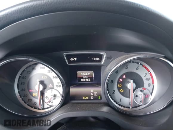 ✅ 2014 Mercedes-Benz CLA 250 • VIN: WDDSJ4EB1EN060036 • Lot: 43859224. Listed on IAAI with 108,452 mi. Free auction sales archive from the USA and detailed vehicle history report at DreamBid. Image 7.