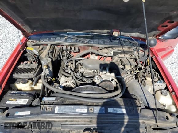 ✅ 1996 Chevrolet S-10 • VIN: 1GCCS14X2TK112862 • Лот: 87328404. Опубликован ранее на Copart с пробегом 74 417 миль. Бесплатный доступ к архиву аукционных продаж из США и подробный отчёт об истории автомобиля на DreamBid. Изображение 11.